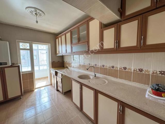 Tanrıverdı'den Kiralık Atatürk Mah Arakat 3+1 Daire