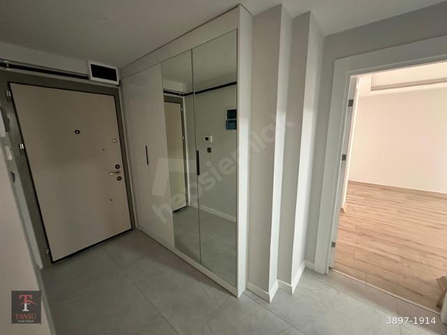 TANSU'DAN BAHÇELİEVLERDE 2+1 KAT KONUMUNDA GİRİŞ YENİ SIFIR BİNA