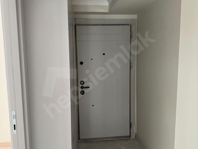 TANSU'DAN SATILIK SIFIR BİNADA 2+1 TERAS KULLANIMLI BAHÇE KATI !