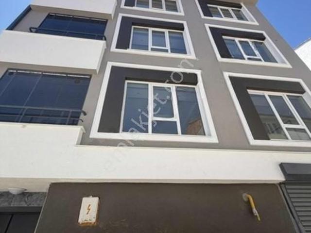 Tab Premıum'dan Çamlıca Mah.ara Kat Satılık 2+0 Lüx Daire