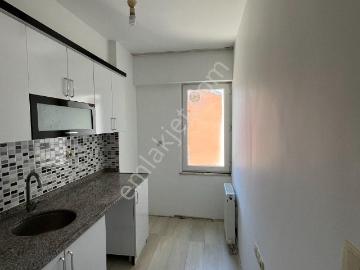 İzzet Baysal Caddesi, Bolu, Bolu ili, Karadeniz Bölgesi