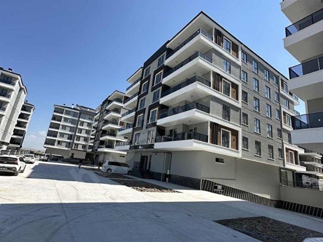 TACİN CADDE 100 SATILIK 1+1 EŞYALI DAİRE