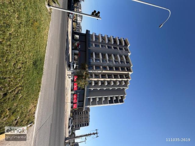 TACİN ANA CADDE ÜZERİ GENİŞ NET 55BRÜT 67 M2 2+0 DAİRE