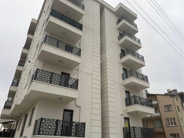 Tacin Mah.yeni Hastahane Karş.kat:5 1+1 Komple Eşyalı Kiralık