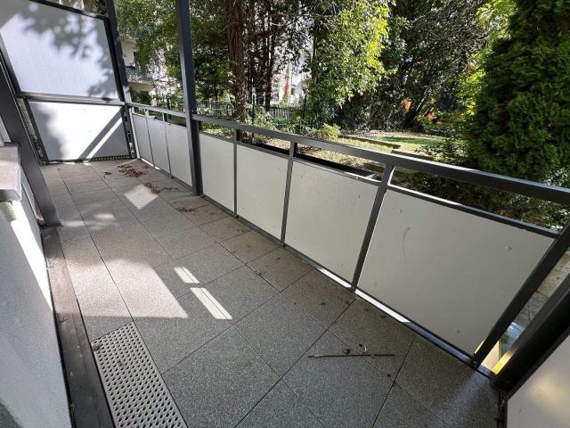 Tageslichtbad KÃ¼che mit Fenster groÃes Wohnzi Wohnen am KÃ¼chwald*ab 1.11.26