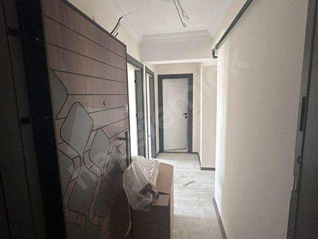 TAHTAKALE DE SATILIK 2+1 YÜKSEK BAHÇEKATI