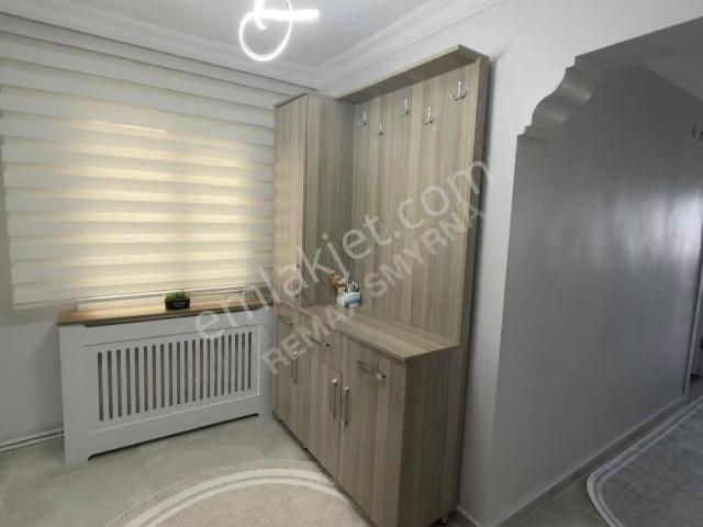Tahsin Yazıcı Mah. 3+1 120 M² Doğalgazlı Satılık Daire