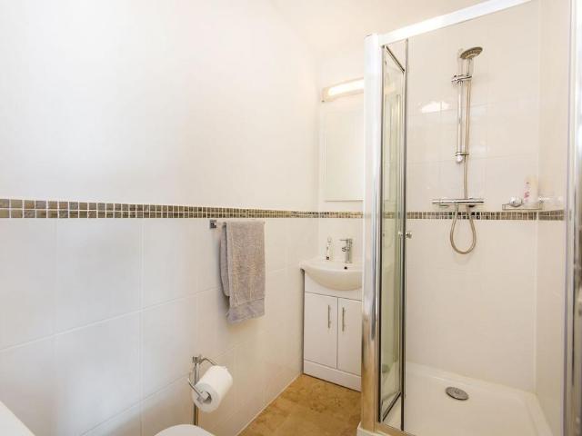 Tait Lodge, Croydon, CR0 2 bed terraced house to rent £2,500 pcm £577 pw