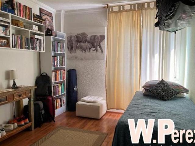 TAIM BIBI VENDA. Ótimo apartamento, com 2 dts, sendo 1 ste, 1 vg, planta quadrada. Predio com sa