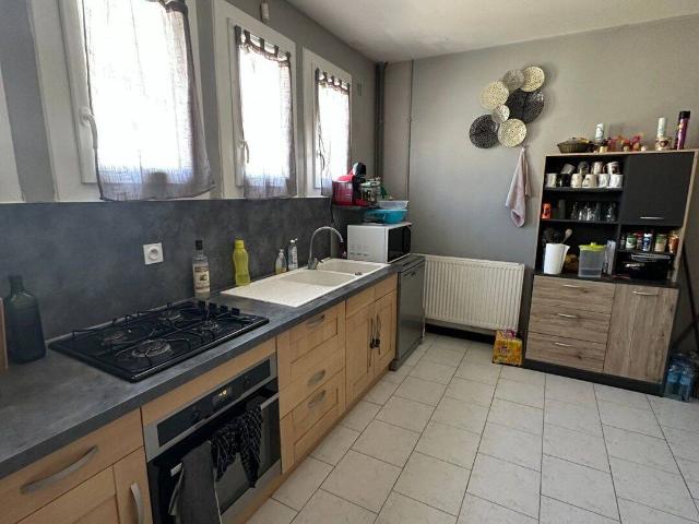 TAIN L'HERMIAGE Rue Gabriel Peri appartement type F5