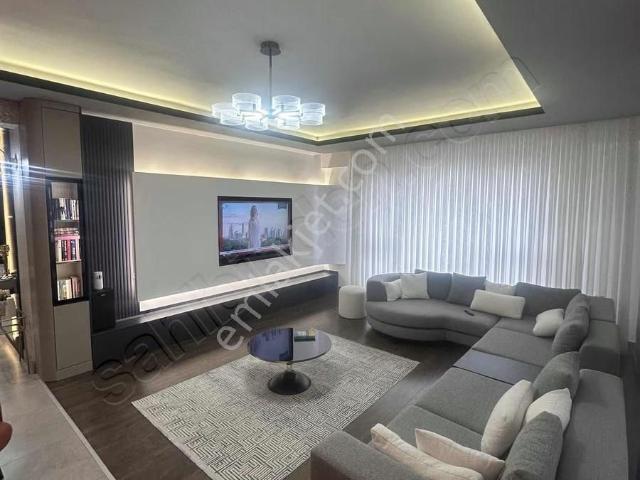 Takas Emlaktan Satılık Masrafsız Lüx 3.5+1 Daire