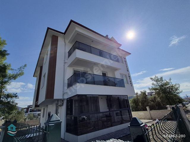 TAKASA AÇIK ORTACA CUMHURİYETTE KAT MÜLKİYETLİ SATILIK 2+1 DAİRE