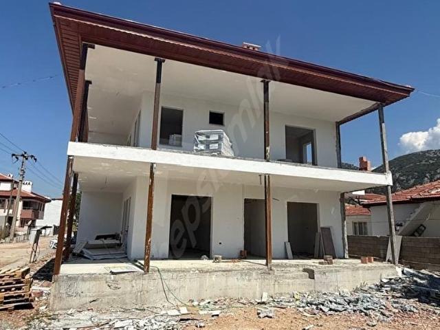 Takasa açık satılık müstakil villa