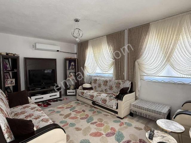Takasa Açık Teraslı Triplex Daire