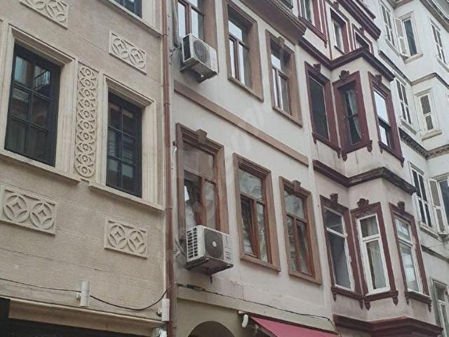 Taksim, Cihangirde Devren Kiralık Otel