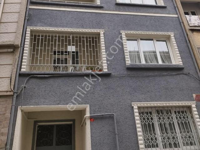 Taksime Yürüme Mesafesinde Bos 1+1 Daire