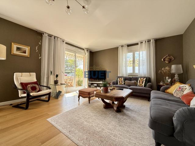 TALANT CLINIQUE: TYPE 4 COUP DE COEUR DE 84 M2 VENDU AVEC DOUBLE GARAGE ET TERASSE
