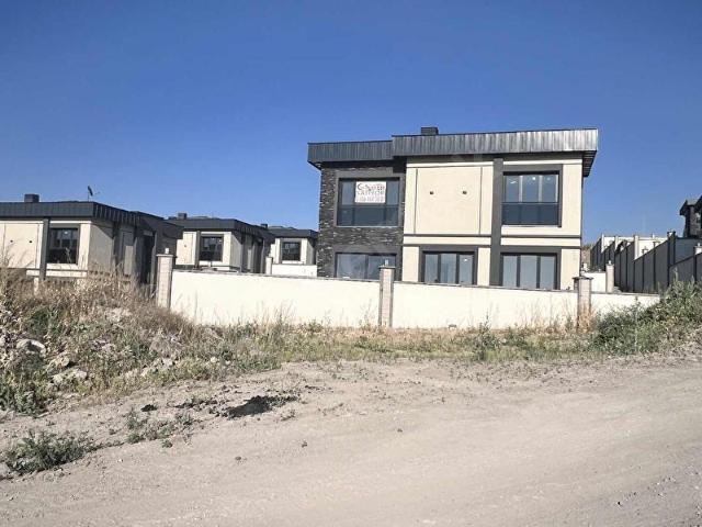 TALAS TABLAKAYA PANORAMİK ŞEHİR MANZARALI LÜX SATILIK 6+1 VİLLA