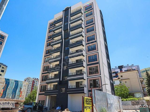 TALAS BAHÇELİEVLER MAH. DEMİRGÜÇ MABEYN 3+1 SATILIK LÜKS DAİRE