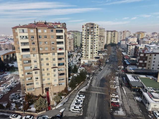 Talas Bahçelievler De Satılık İçi Yapılı 4+1 Daire