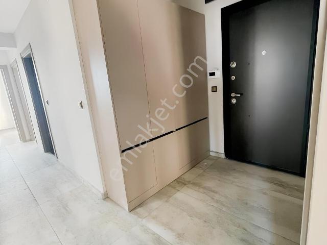 Talas Kiçiköy Mh Tramvayın Yanıbaşında 3,5+1 Kiralık Daire