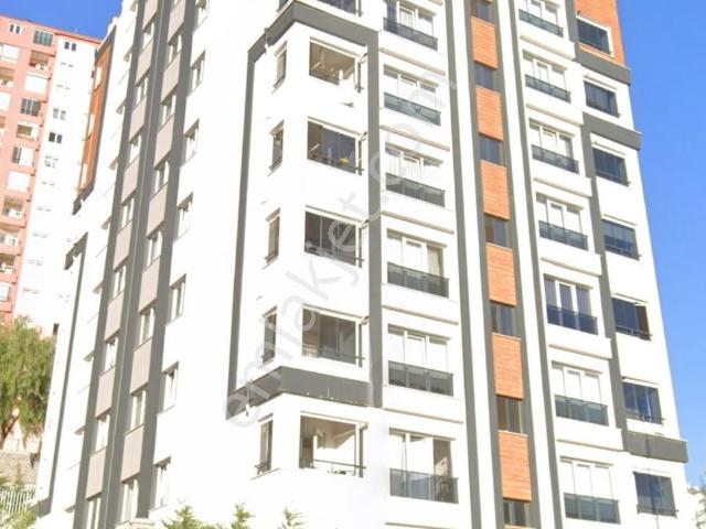 Talas Mevlana Doktorlar Sitesinde 2,5+1 Satılık Daire
