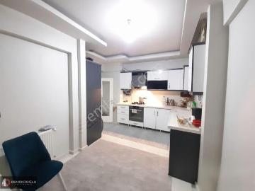 Talas Papatya Caddesi Tramvaya Yakın 3+1 Geniş Daire