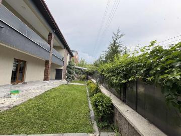 Talas Reşadiyede Şehir Manzaralı Garajlı 375 M2 Lüks Villa 191 2