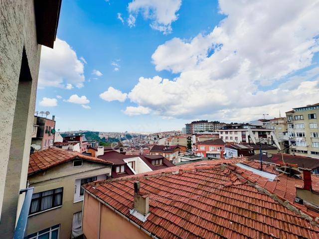 Talatpaşa'da Metrobüse Yakın Yeni Binada 2+1 Kiralık