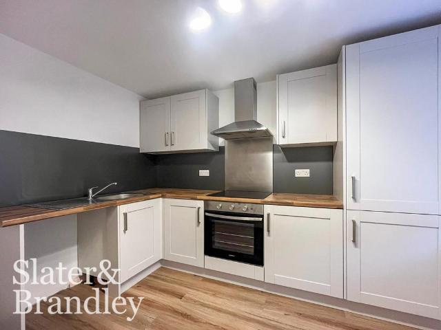 Talbot Court Radcliffe on Trent. 1 bed flat to rent £795 pcm £183 pw