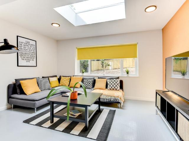 Talbot Crescent, Brighton BN1 1 bed house of multiple occupation to rent £737 pcm £170 pw