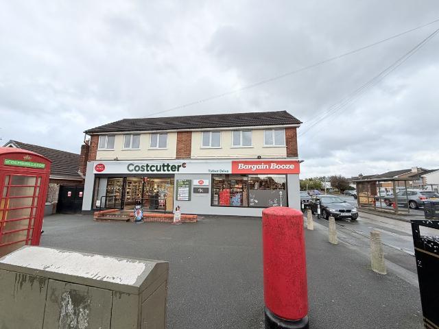 Talbot Drive, Euxton, Chorley, Lancashire PR7, 2 bed flat to rent, £800 pcm | PrimeLocation