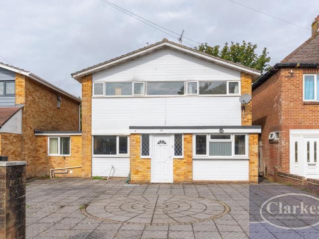 Talbot Drive, Wallisdown, Dorset 5 bed detached house to rent £2,500 pcm £577 pw