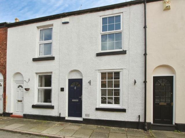 Talbot Street, Chester CH1 2 bed terraced house to rent £1,200 pcm £277 pw