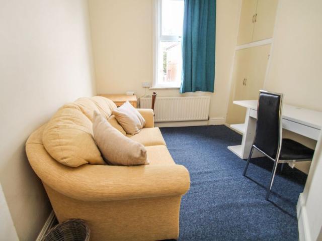 Talbot Road, Bournemouth, BH9