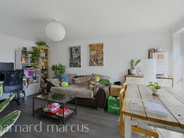 Talbot Road, LONDON 2 bed flat to rent £1,750 pcm £404 pw