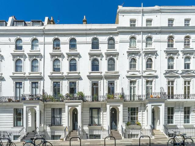 Talbot Road, London, W2 1 bed flat to rent £2,383 pcm £550 pw