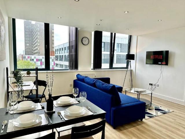 Talbot Road, Old Trafford M16, 1 bed flat to rent, £1,150 pcm | PrimeLocation