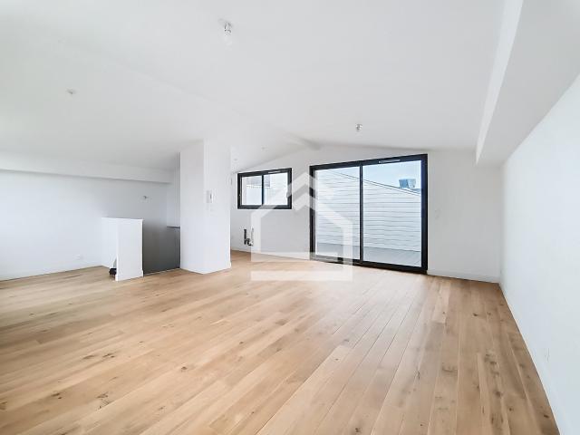 Talence Barrière de Toulouse Maison de ville contemporaine avec terrasse et double garage