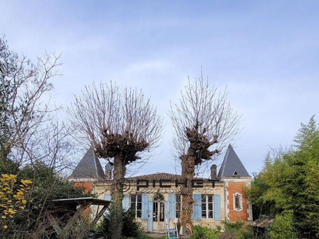 A Vendre Maison ancienne à rénover Talence, secteur CHU