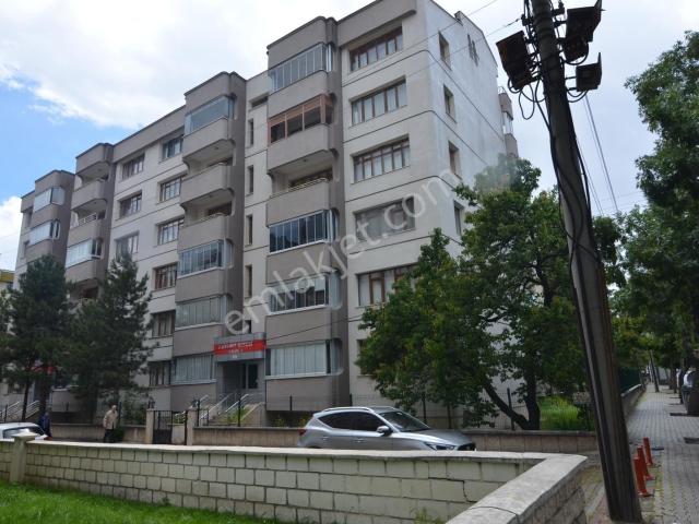 Talha Tozduman'dan Melikşah Mahallesi 4+1 Daire