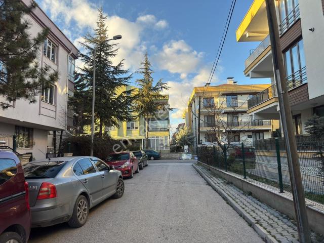 Talha Tozduman'dan Meram Havzan Mah. Yüksek Giriş 3+1 Daire