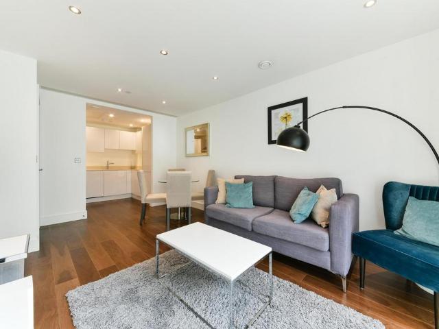 Talisman Tower, Lincoln Plaza, Canary. 1 bed apartment to rent £2,600 pcm £600 pw