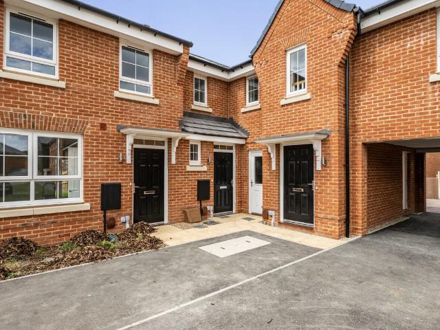 Talisker Road, Maidstone ME20, 3 bed property to rent, £1,850 pcm | PrimeLocation