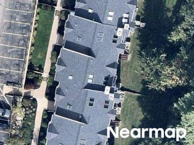 Tall Oaks Dr