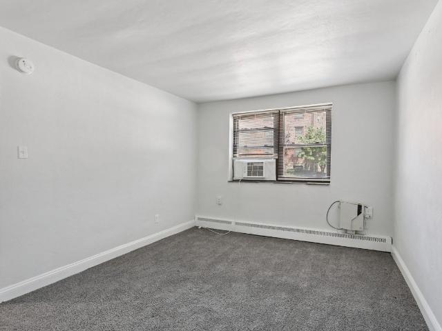 Tall Tree Village Apartments 1 Bedroom Apartment for Rent at 4410 Township Line Rd, Drexel Hill, PA 19026
