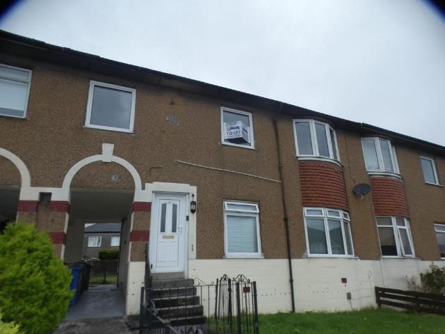Talla Road, Glasgow G52 4 bed flat to rent £1,050 pcm £242 pw