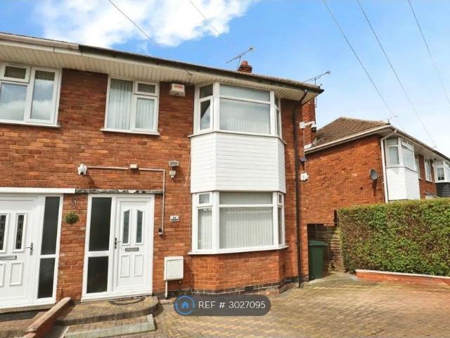 Tallants Road, Coventry CV6, 3 bed end terrace house to rent, £1,280 pcm | PrimeLocation