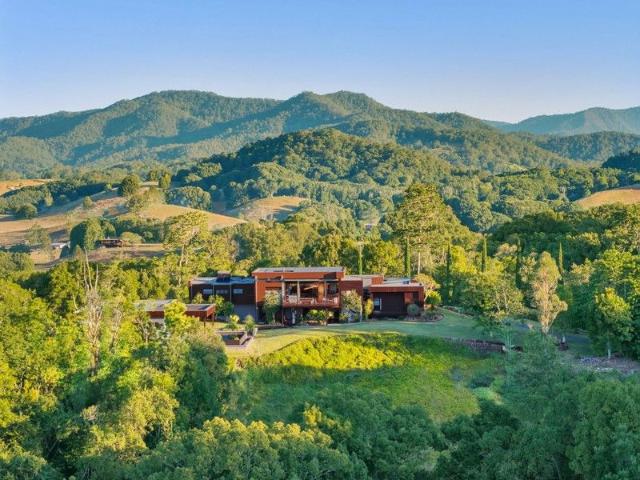 Tallowwood A Magical Resort Retreat on a Beautiful 98 Acre Estate