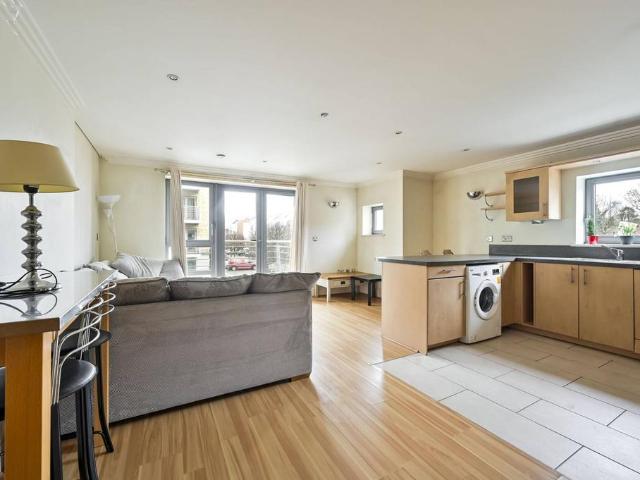 Tallow Road, London, TW8 8EH, United Kingdom | 2 bed apartment for rent #139067653 | Rentberry